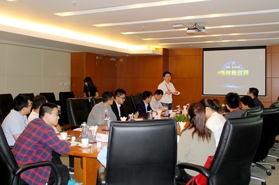 加強交流促進(jìn)就業(yè) 華為公司校友為學(xué)弟學(xué)妹支招